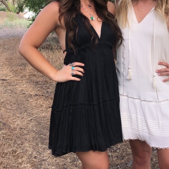 100 Degrees of shine mini dress. Free People. Size XS. Worn once - Picture 5 of 5